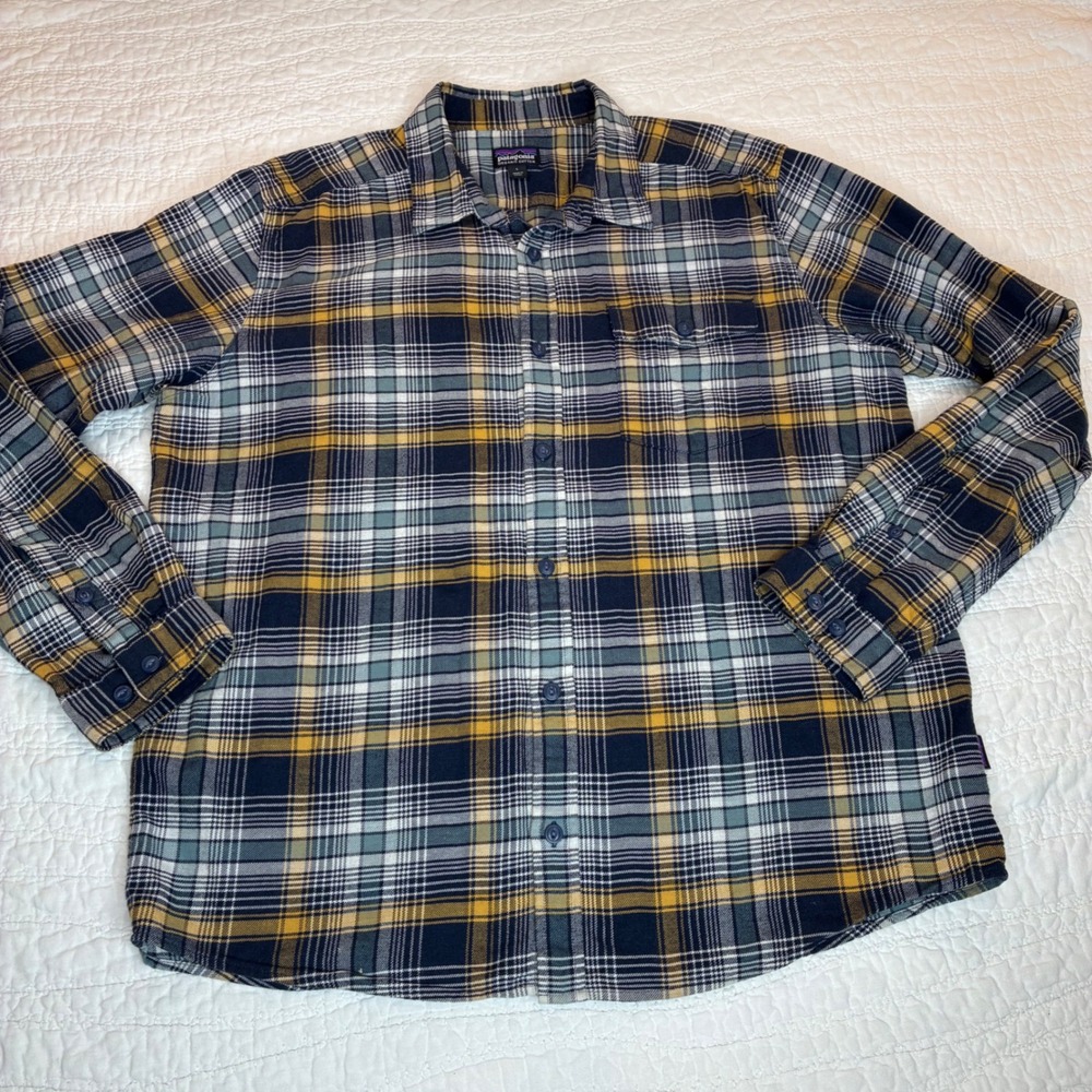 Patagonia Mens L Fjord Flannel Shirt Organic Cotton Plaid Blue Yellow Autumn